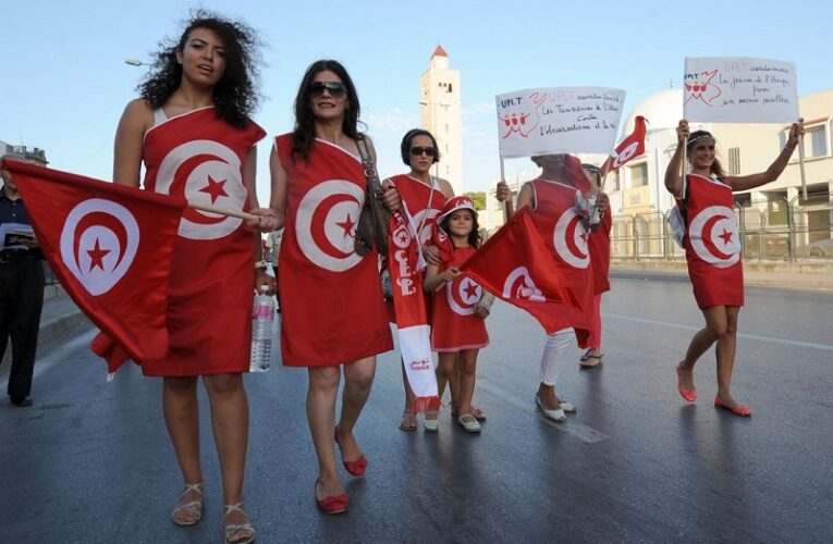 بورهان شێخ رەئوف: ڕوداوەکانى تونس لەنێوان کودەتاو گەندەڵیدا.